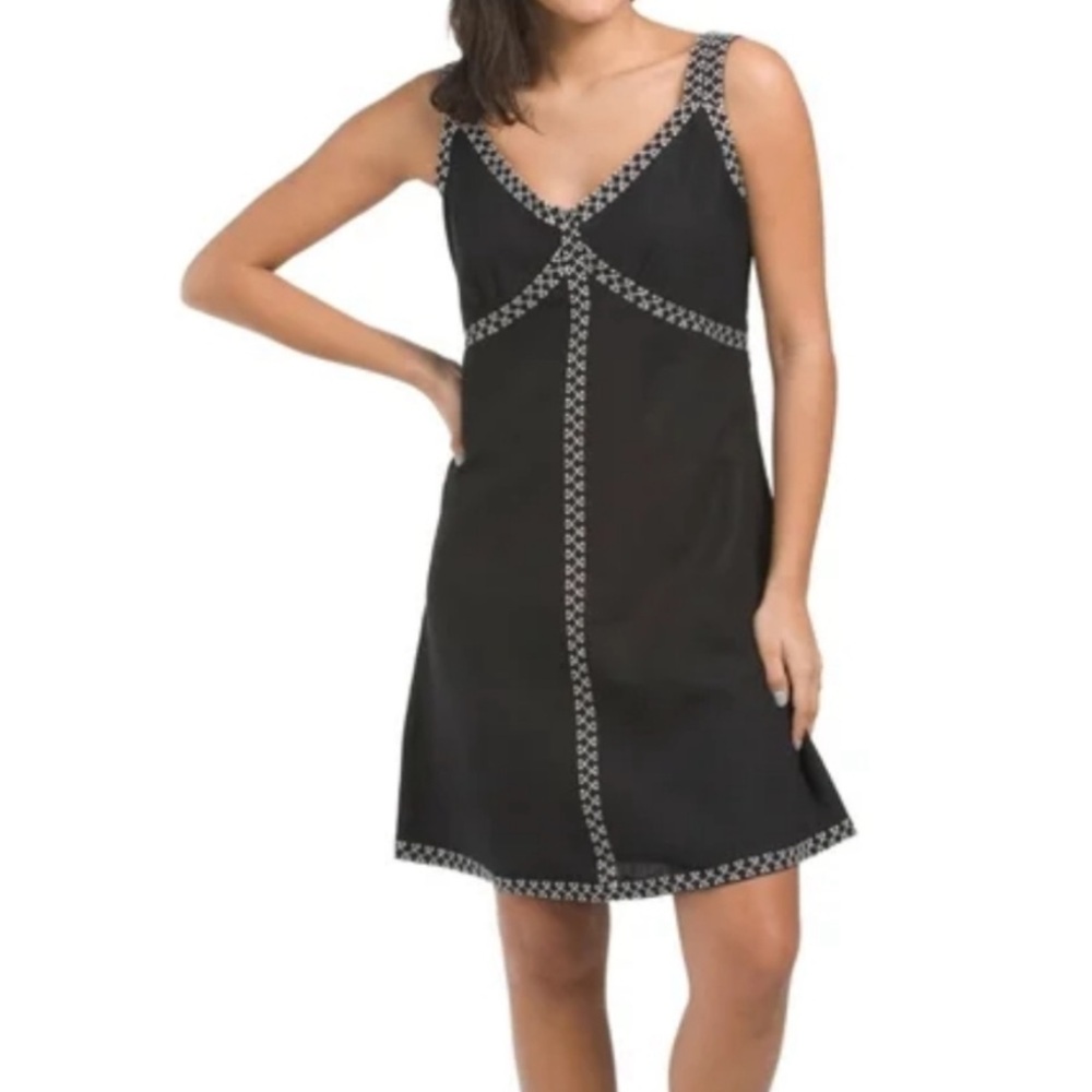 Rachel Zoe Black Shift Dress with White Contrast Stitching Size 10